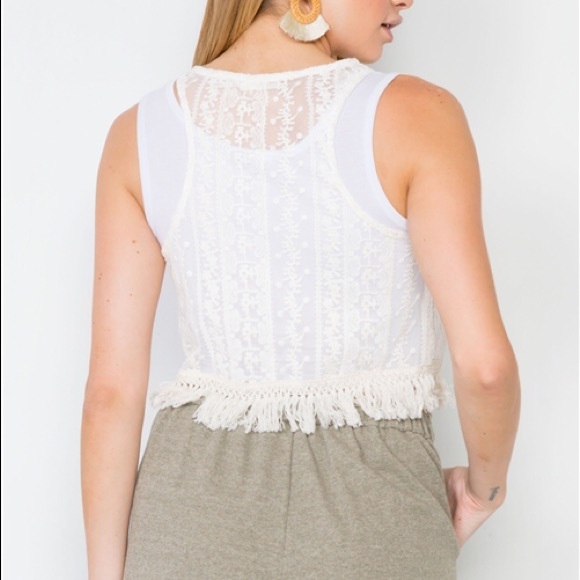 Ivory BOHO Lace Fringe Crop Top - Picture 2 of 3